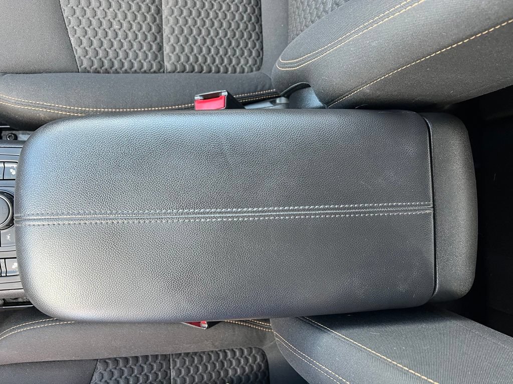 Used 2021 GMC Terrain SLE w/ Driver Convenience Package AWD/4WD image 30