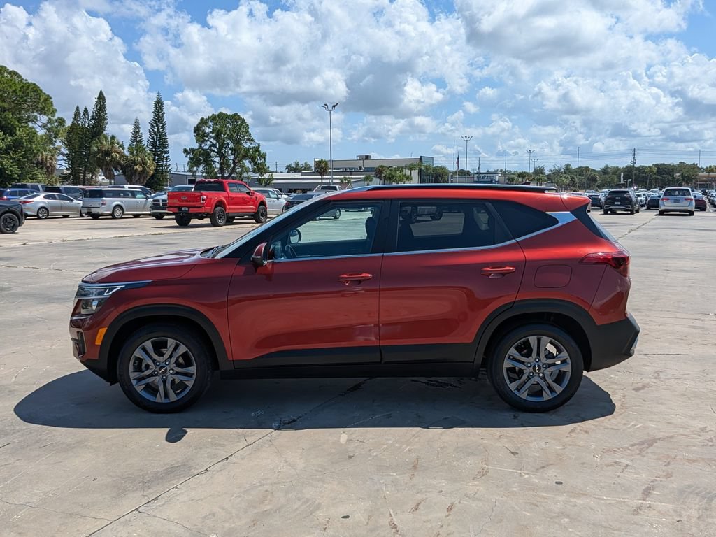 Used 2023 Kia Seltos S FWD image 6