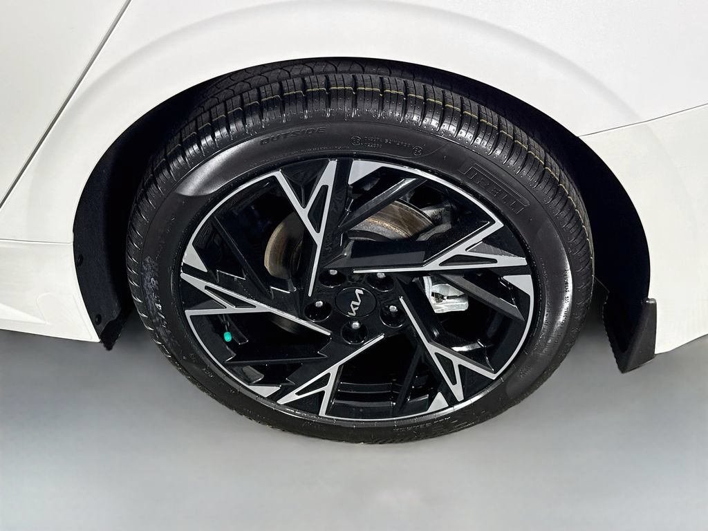 Used 2025 Kia K5 GT-Line AWD/4WD image 34