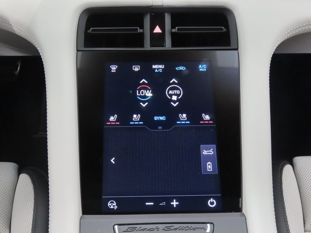 New 2026 Porsche Taycan RWD image 28