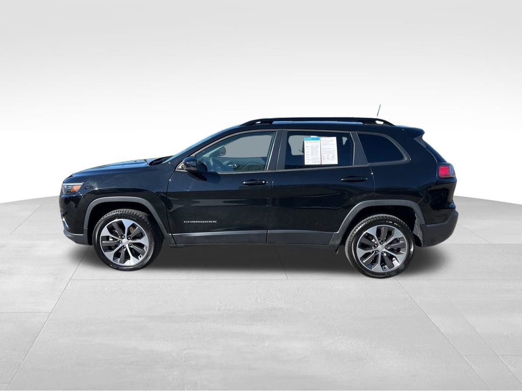 Used 2022 Jeep Cherokee Limited w/ Elite Package image 4