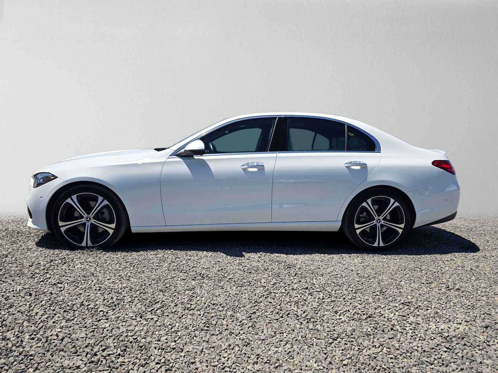 Used 2024 Mercedes-Benz C 300 Sedan image 6