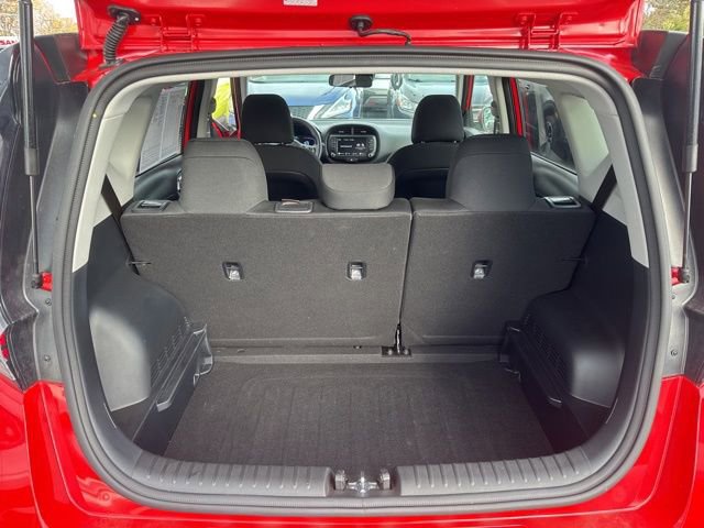 Used 2025 Kia Soul LX w/ LX Technology Package image 20