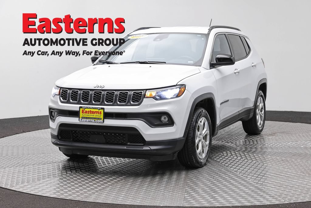 Used 2024 Jeep Compass Latitude AWD/4WD video 1