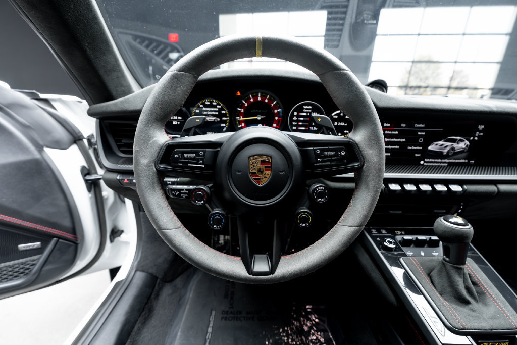 Used 2023 Porsche 911 GT3 RS w/ Weissach Package RWD image 39