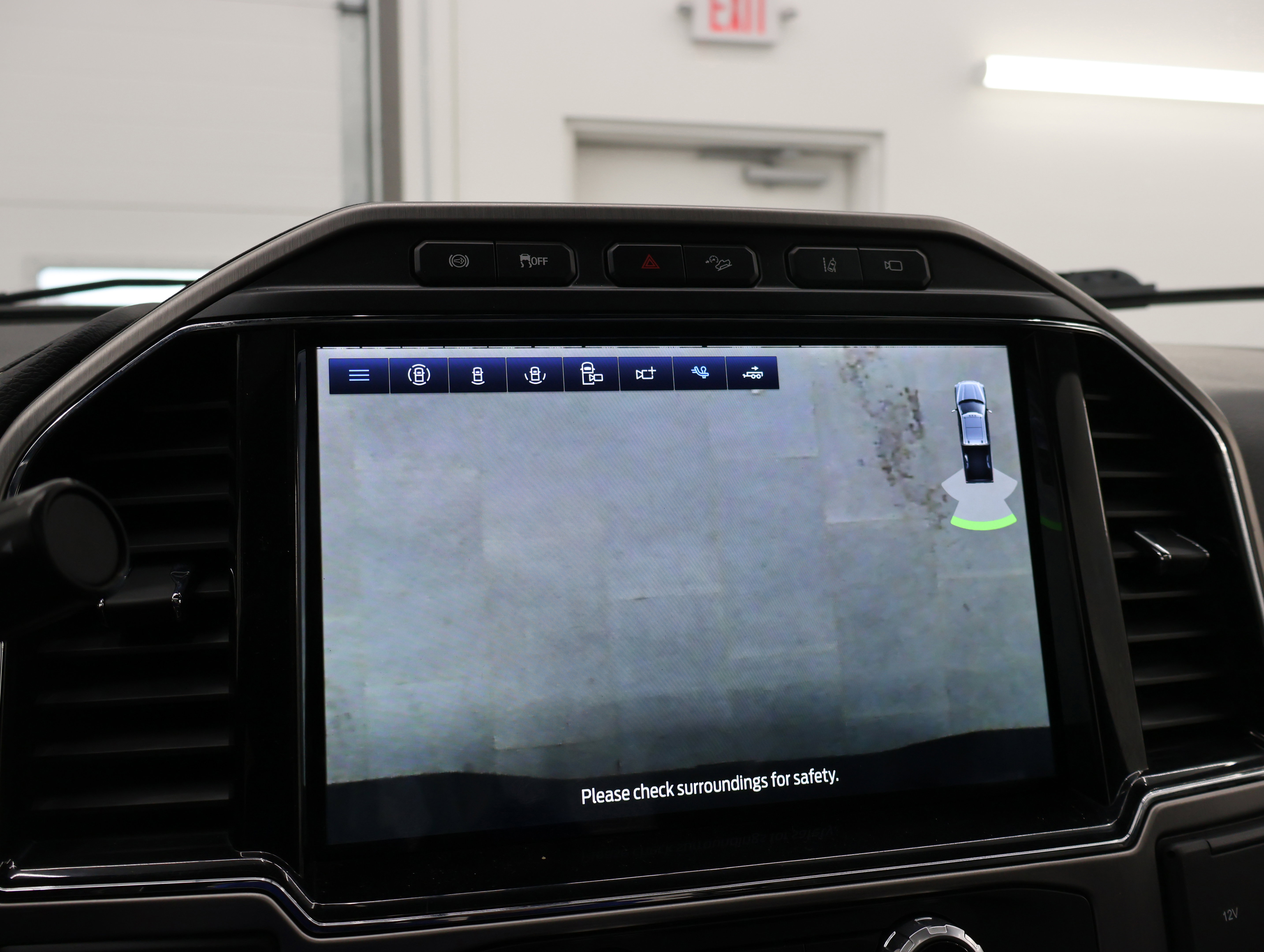 Used 2022 Ford F350 Platinum AWD/4WD image 20
