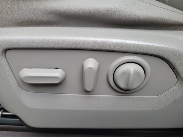 Used 2020 Chevrolet Silverado 1500 LT Trail Boss AWD/4WD image 25