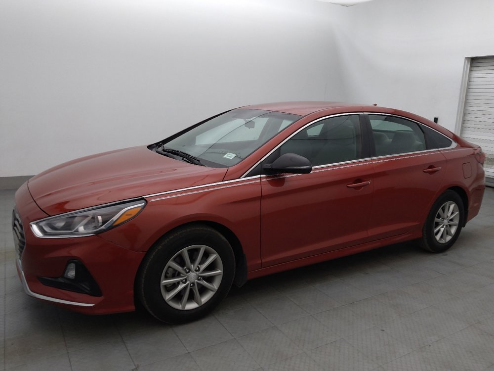 Used 2019 Hyundai Sonata SE FWD image 2