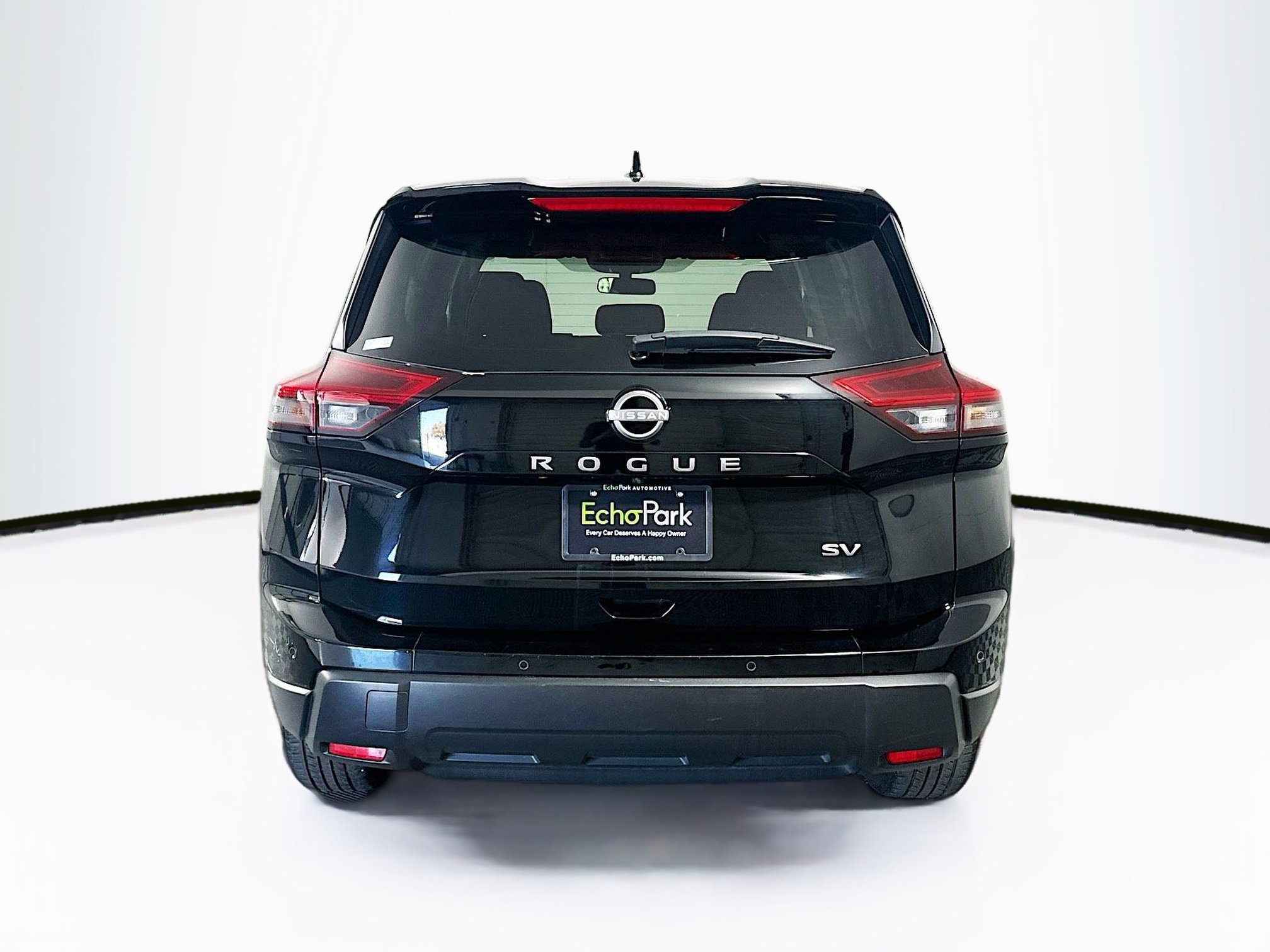 Used 2024 Nissan Rogue SV image 7