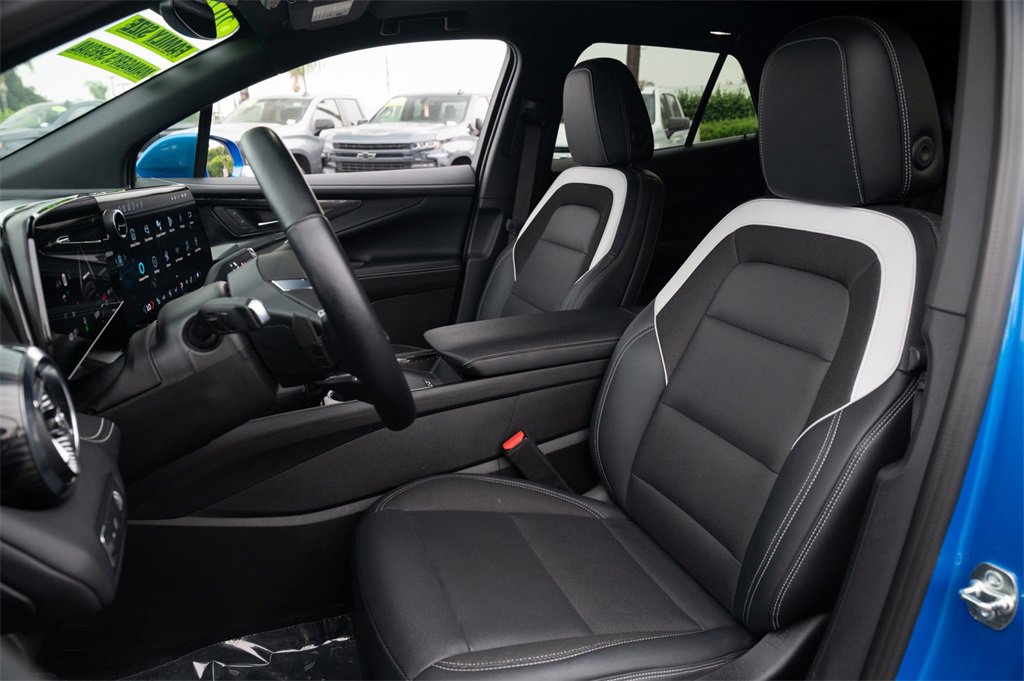 Used 2024 Chevrolet Blazer EV LT image 18
