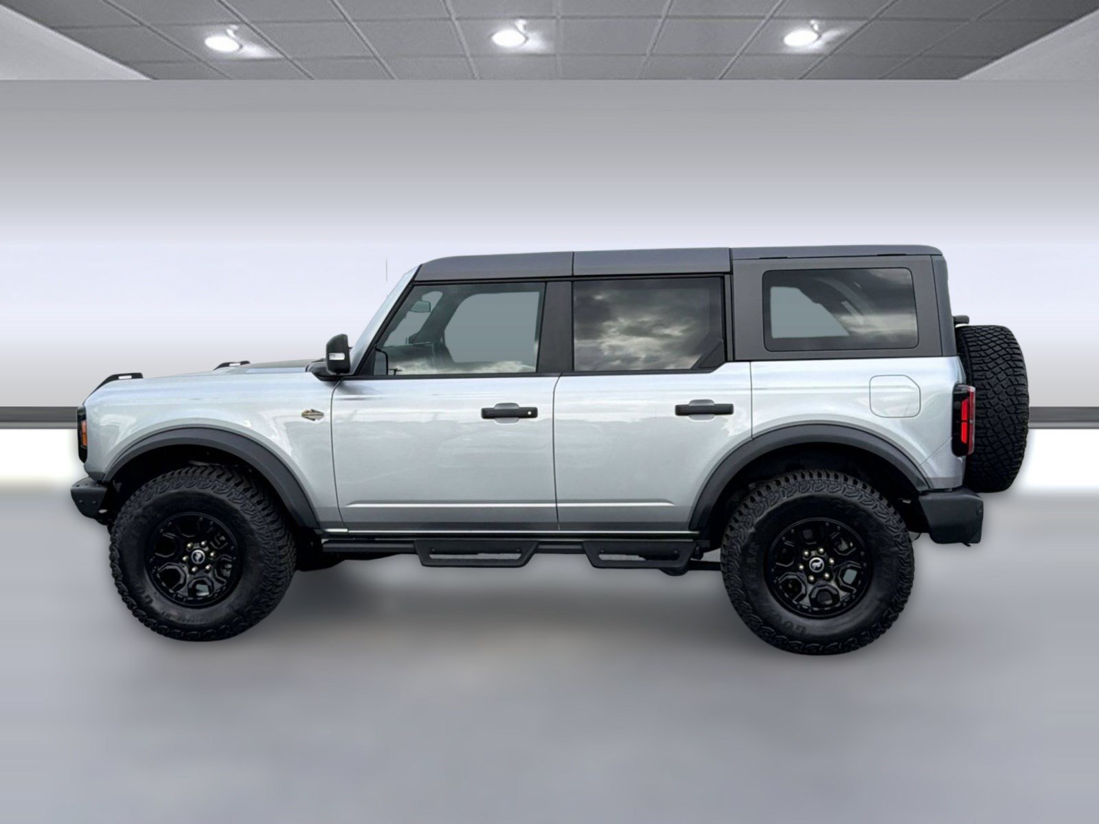 Used 2024 Ford Bronco Wildtrak AWD/4WD image 2