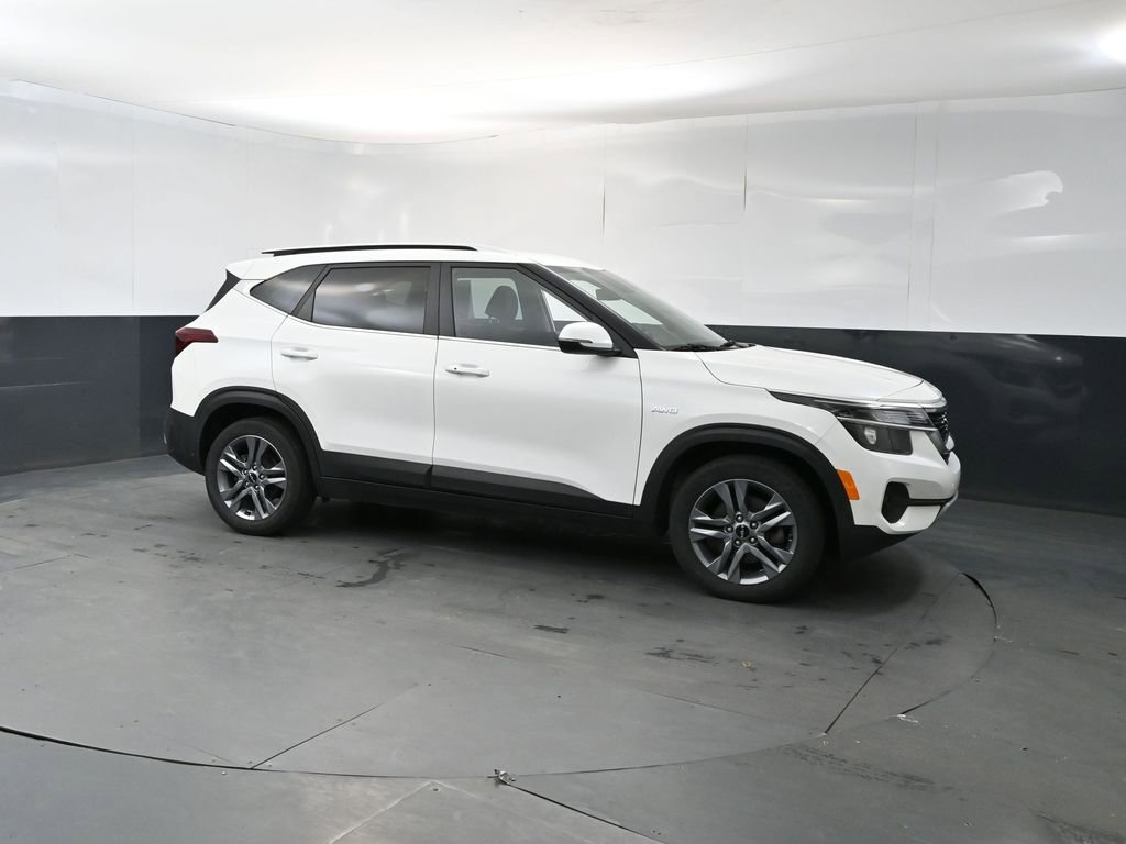 Used 2022 Kia Seltos S AWD/4WD image 7