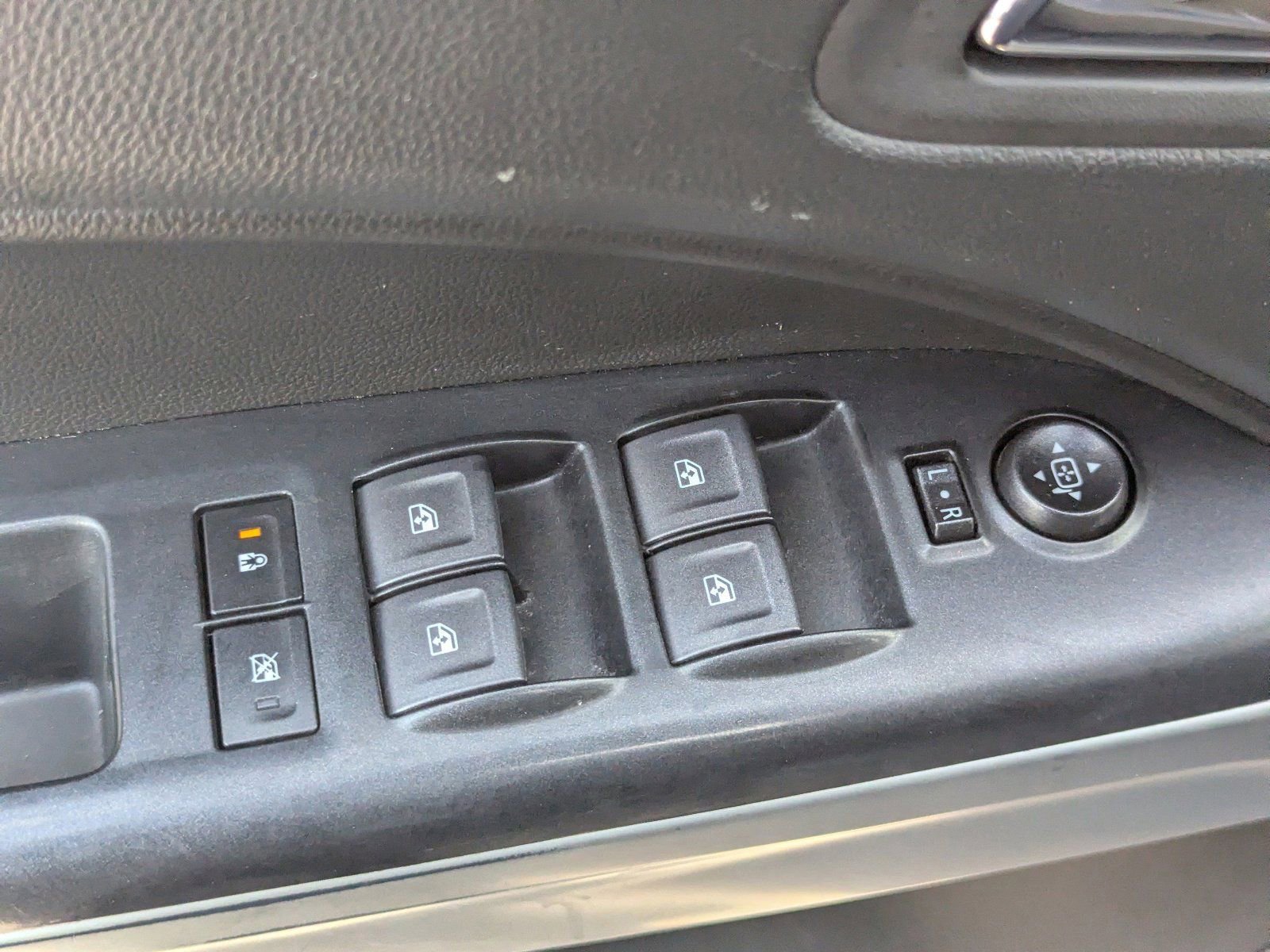 Used 2022 Chevrolet Colorado LT w/ LT Convenience Package image 25