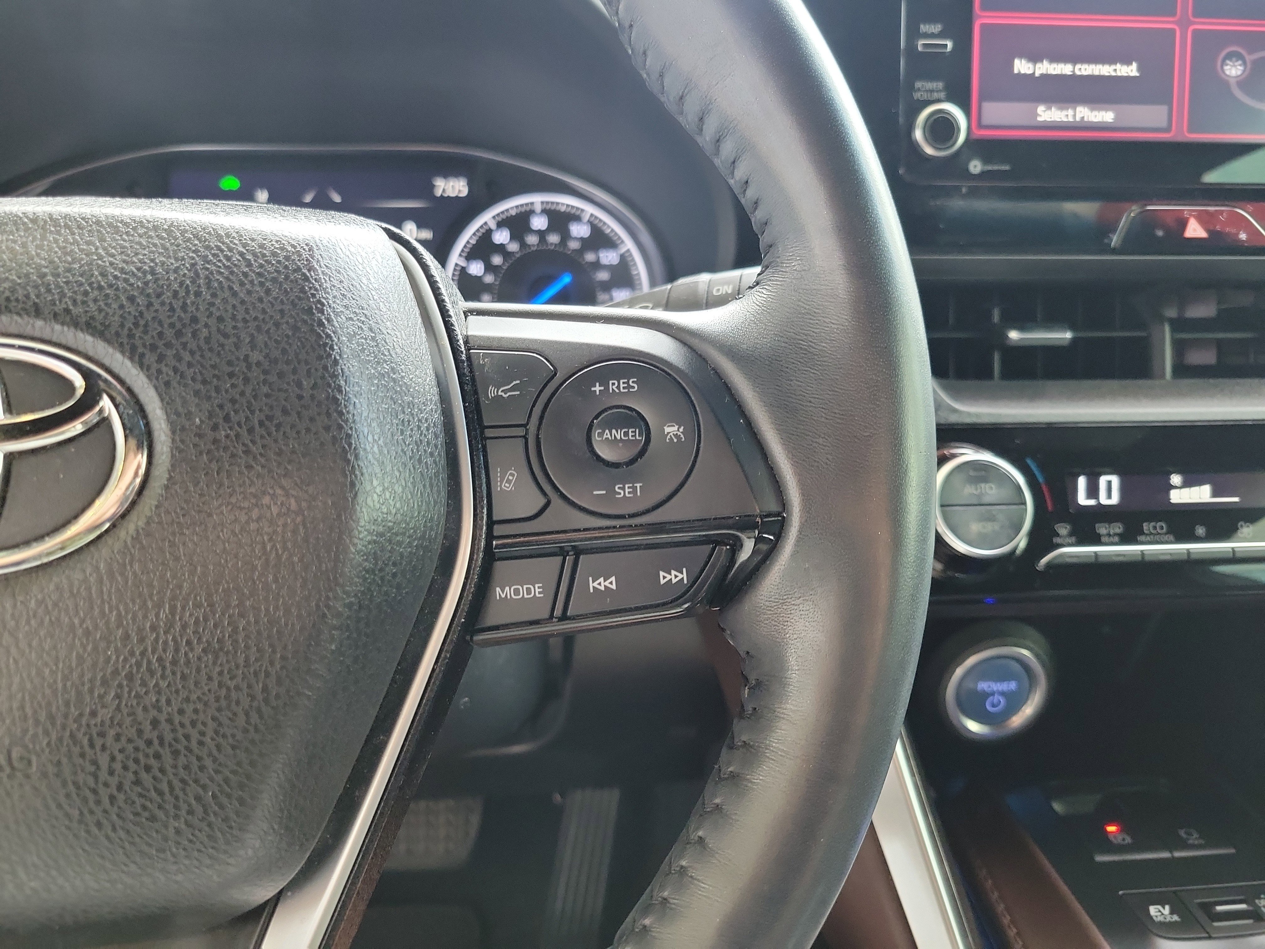Certified 2021 Toyota Venza XLE image 18