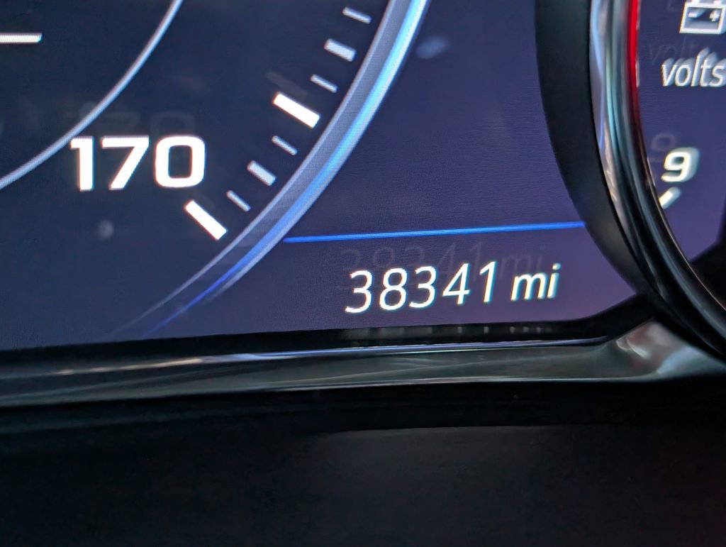 Used 2023 Chevrolet Blazer Premier image 34