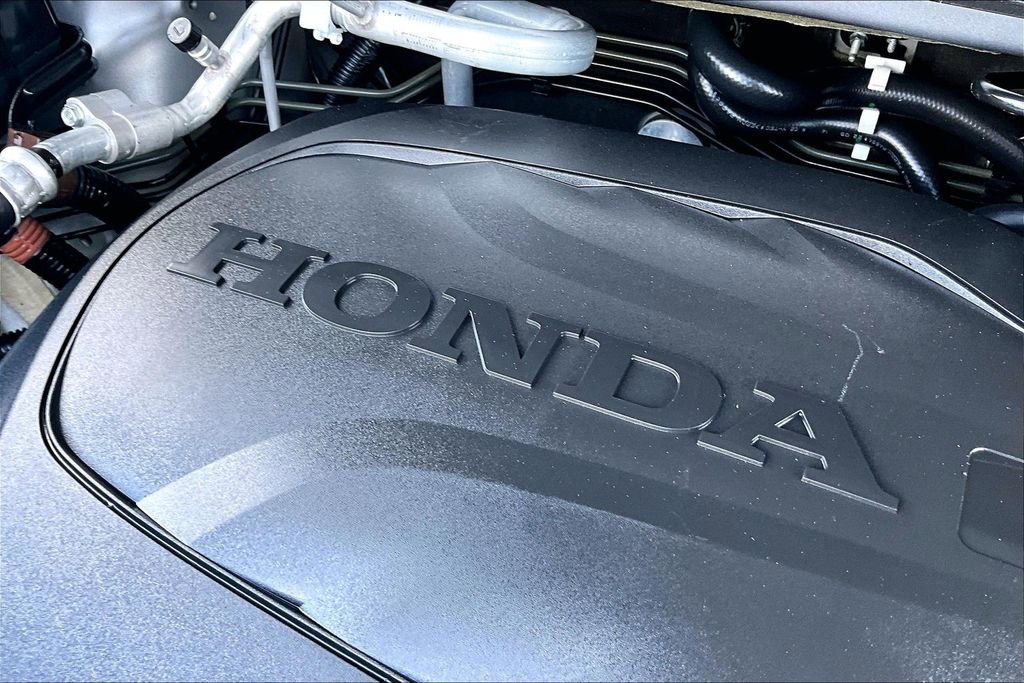 Certified 2022 Honda Pilot Elite image 32
