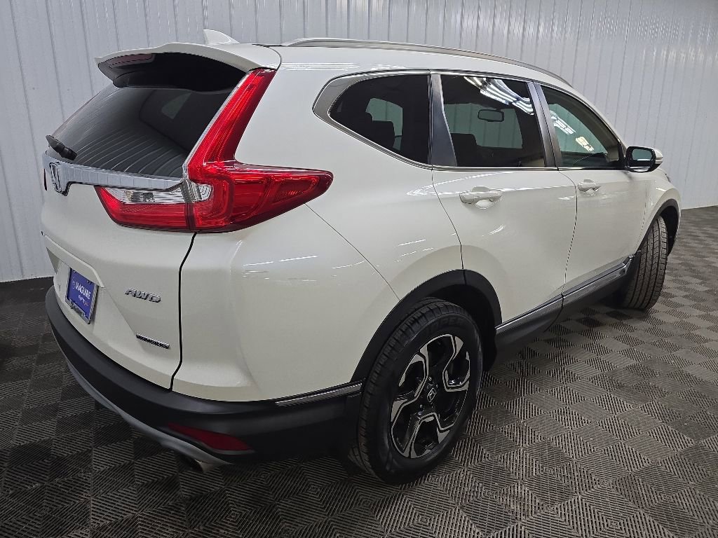 Used 2018 Honda CR-V Touring image 10