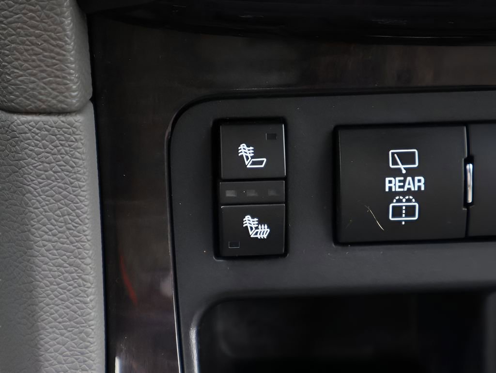 Used 2016 Buick Enclave Leather AWD/4WD image 27