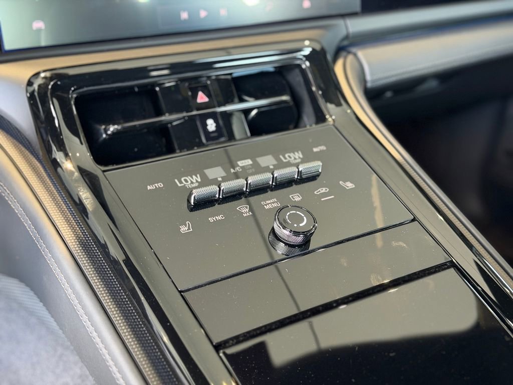 New 2026 Porsche Panamera GTS AWD/4WD image 19