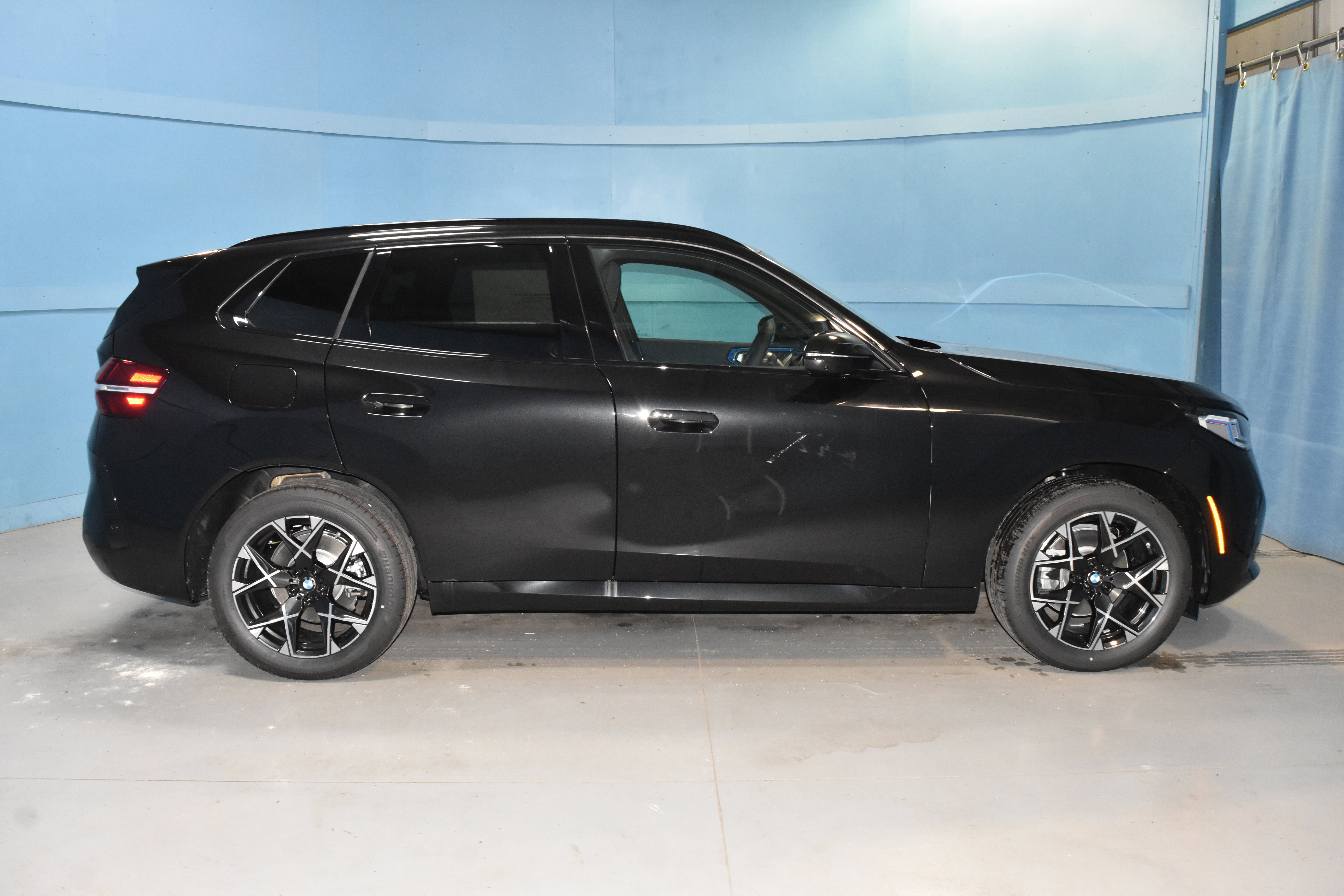 New 2026 BMW X3 xDrive30i w/ Premium Package AWD/4WD image 19