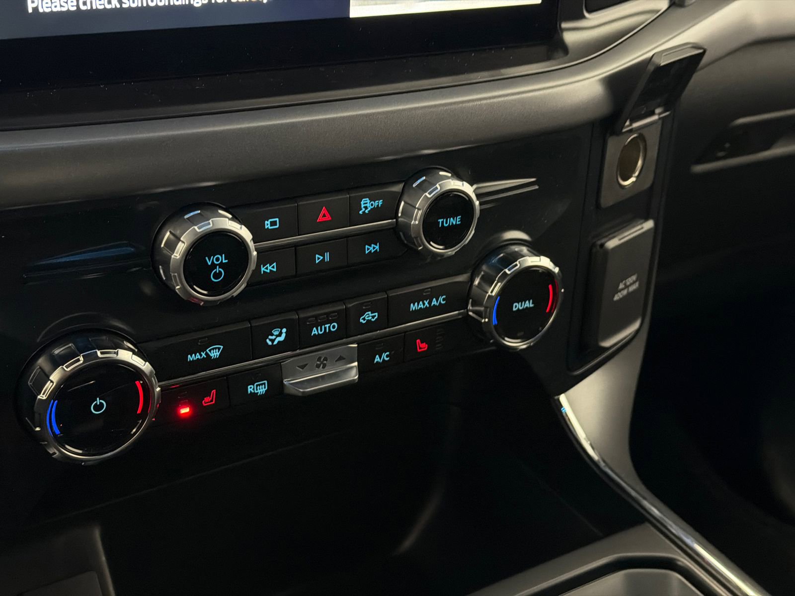 New 2026 Ford F150 XLT w/ Equipment Group 302A MID image 26