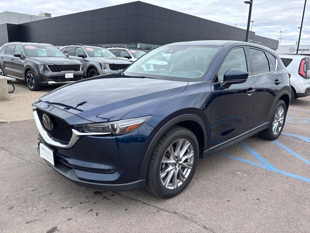 Used 2019 MAZDA CX-5 Grand Touring w/ GT Premium Package AWD/4WD image 2