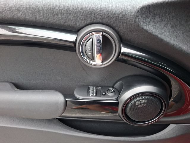 Used 2021 MINI Cooper S w/ 6.5" Touchscreen Package FWD image 12