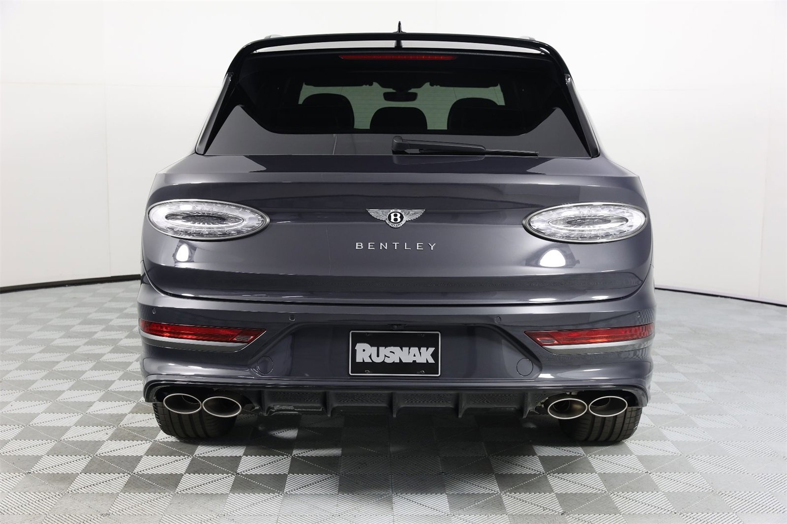 New 2026 Bentley Bentayga Speed image 8