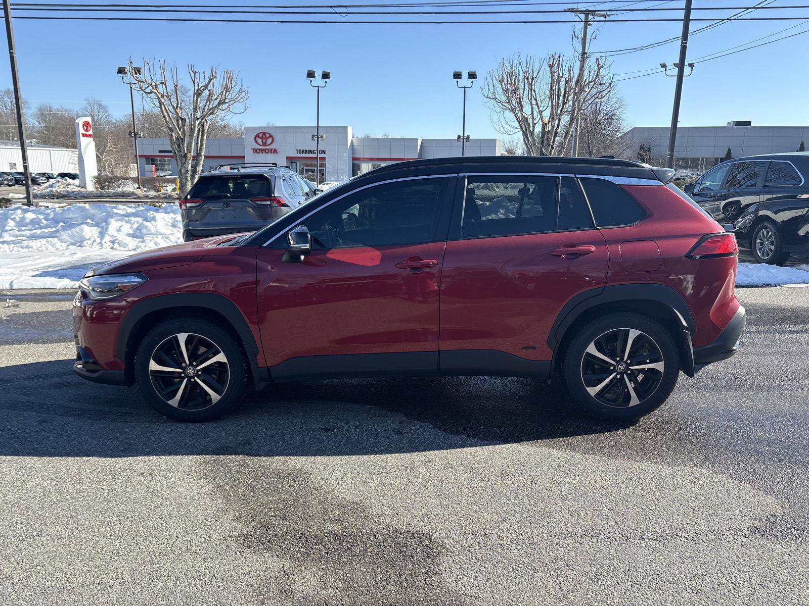 Used 2023 Toyota Corolla Cross XSE w/ Convenience Package image 4