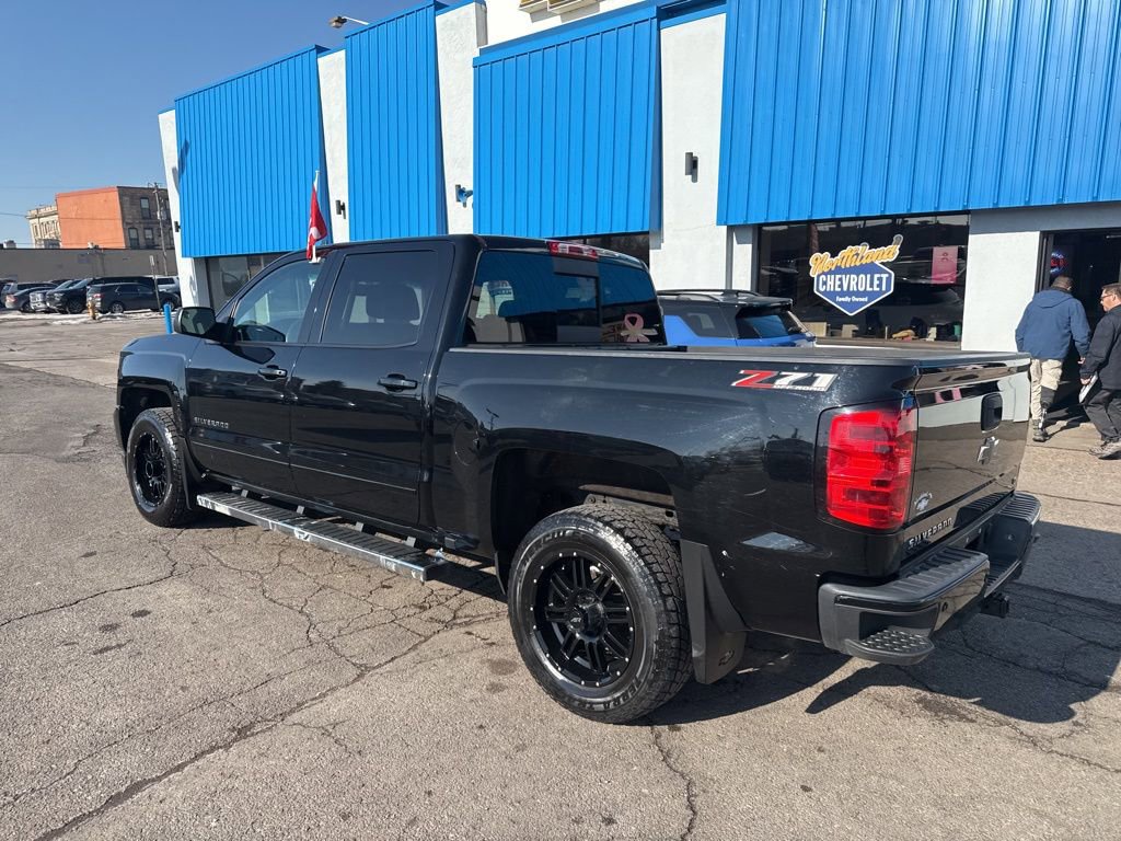 Used 2018 Chevrolet Silverado 1500 LT w/ All Star Edition image 10