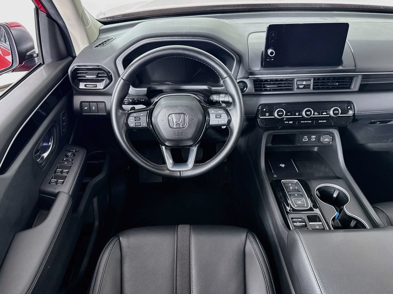 Certified 2024 Honda Pilot Touring image 19