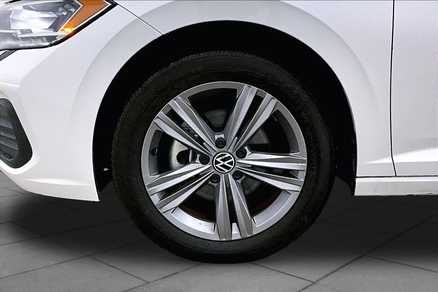 Used 2022 Volkswagen Jetta SE FWD image 10