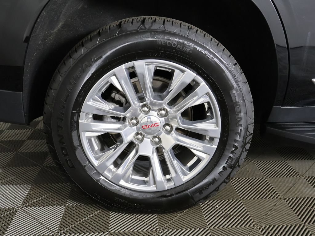 Used 2025 GMC Yukon Denali AWD/4WD image 27