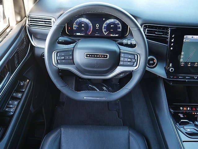 Used 2024 Jeep Wagoneer Series II image 18