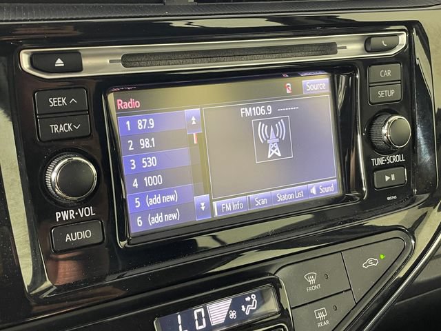Used 2018 Toyota Prius C Two FWD image 7