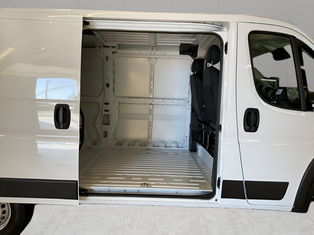 New 2026 RAM ProMaster 2500 w/ Convenience Group FWD image 7