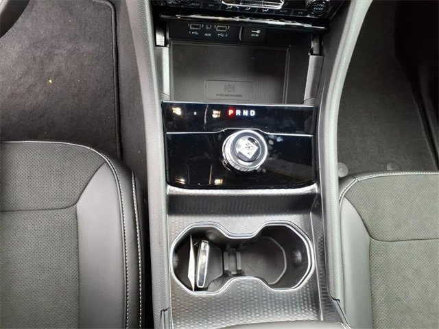 New 2025 Jeep Grand Cherokee L Altitude image 16