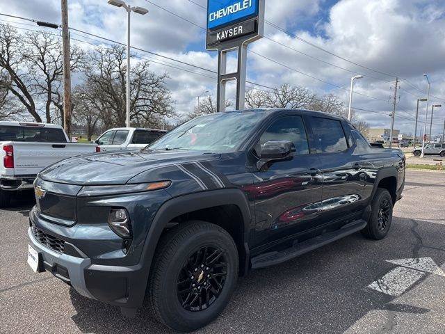 New 2026 Chevrolet Silverado EV LT AWD/4WD image 3