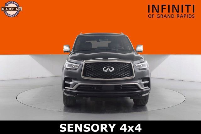 Used 2022 INFINITI QX80 Premium Select image 2