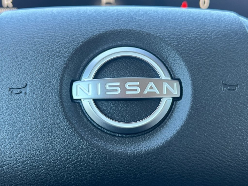 Certified 2026 Nissan Armada Platinum RWD image 5
