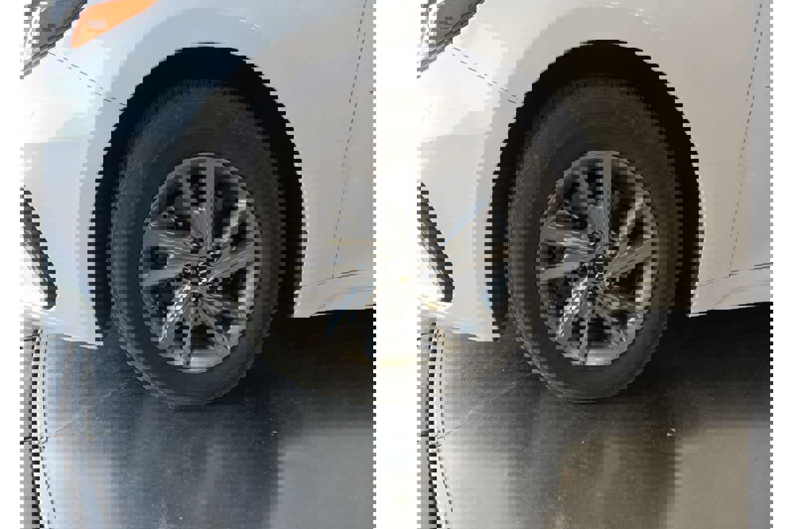 Used 2019 Kia Optima LX image 3