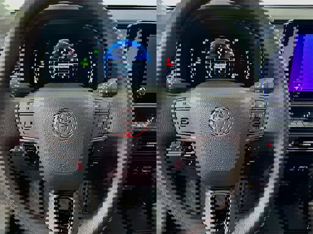 New 2026 Toyota Camry LE image 12