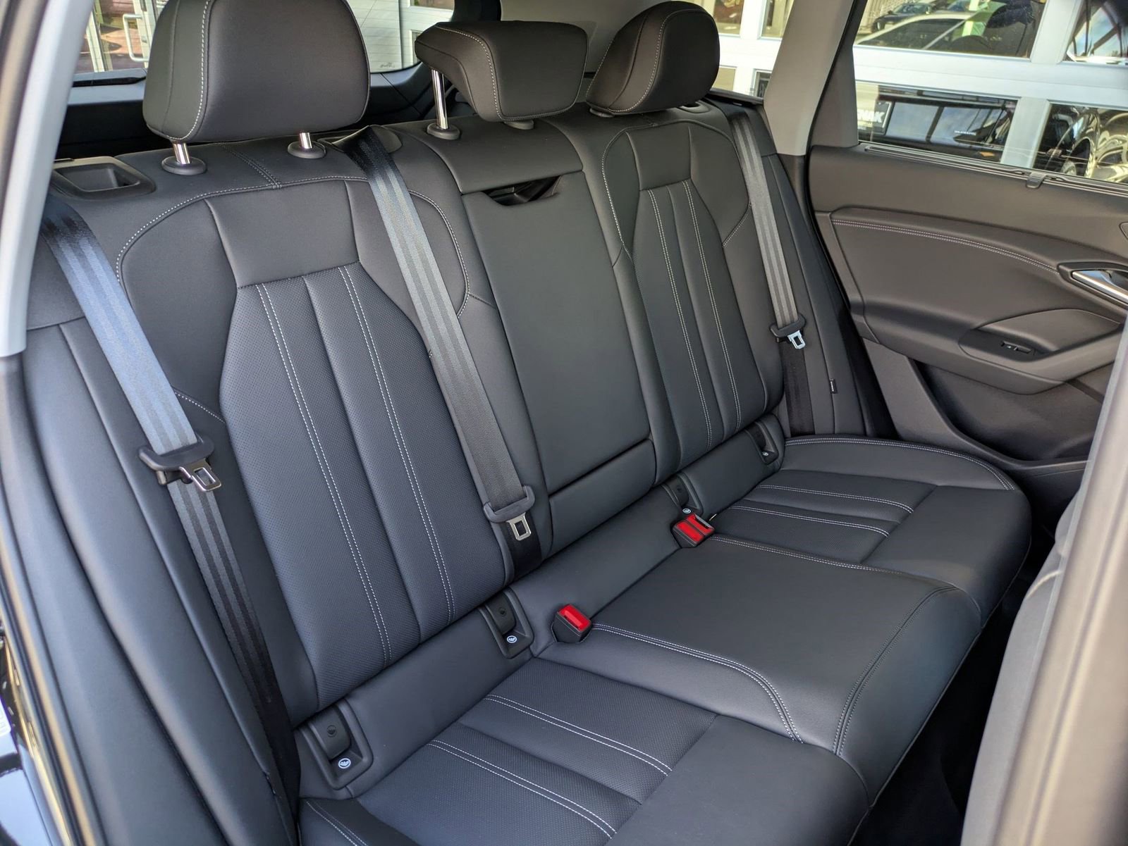 New 2025 Audi Q6 e-tron Premium Plus AWD/4WD image 11