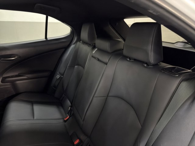 Used 2021 Lexus UX 250h w/ Premium Package AWD/4WD image 7