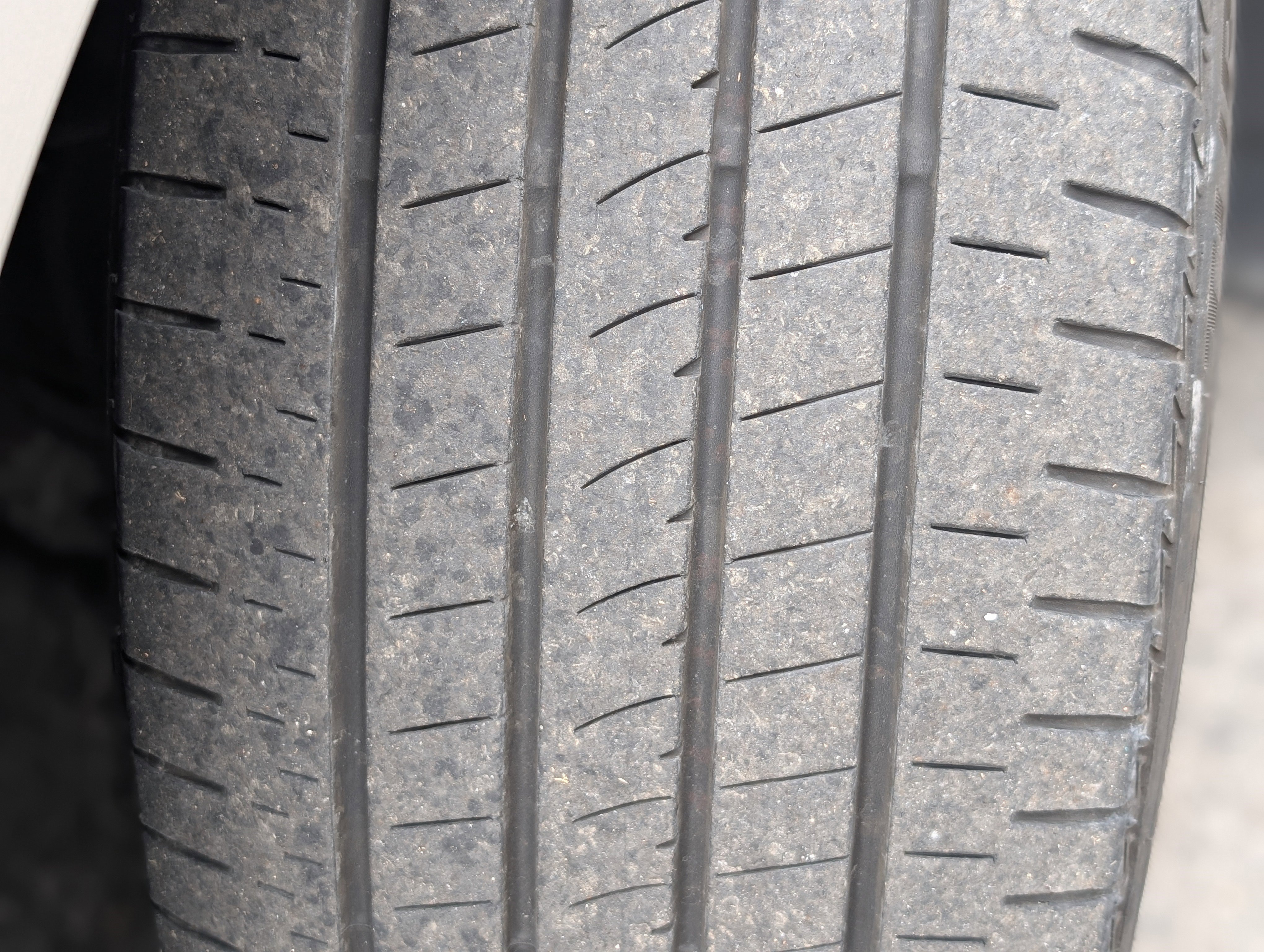 Used 2019 Lexus LS 500h LS 500h image 37