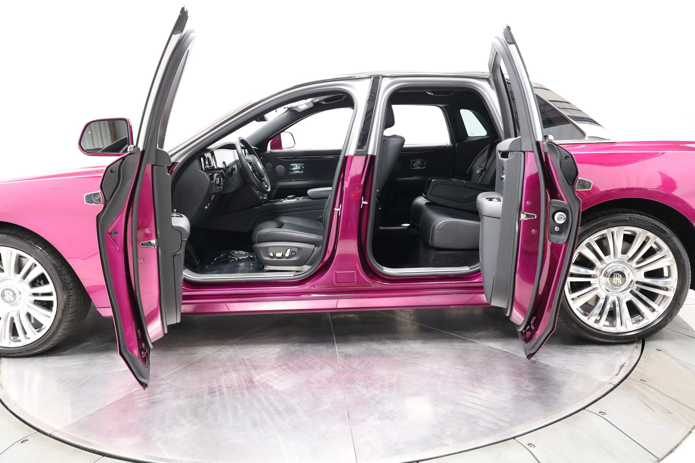 Used 2021 Rolls-Royce Ghost AWD/4WD image 55