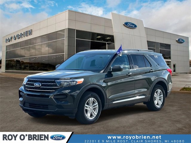 Certified 2023 Ford Explorer XLT w/ Class IV Trailer Tow Package