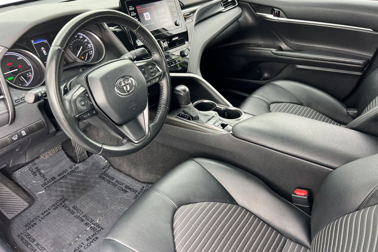 Used 2023 Toyota Camry SE FWD image 11