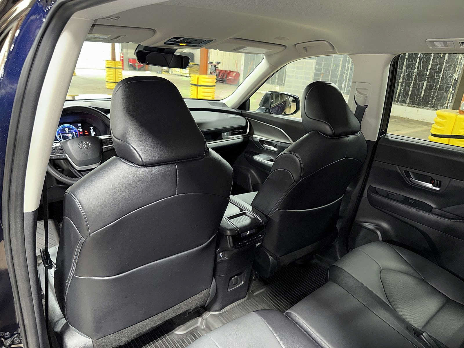 Certified 2024 Toyota Grand Highlander AWD image 29