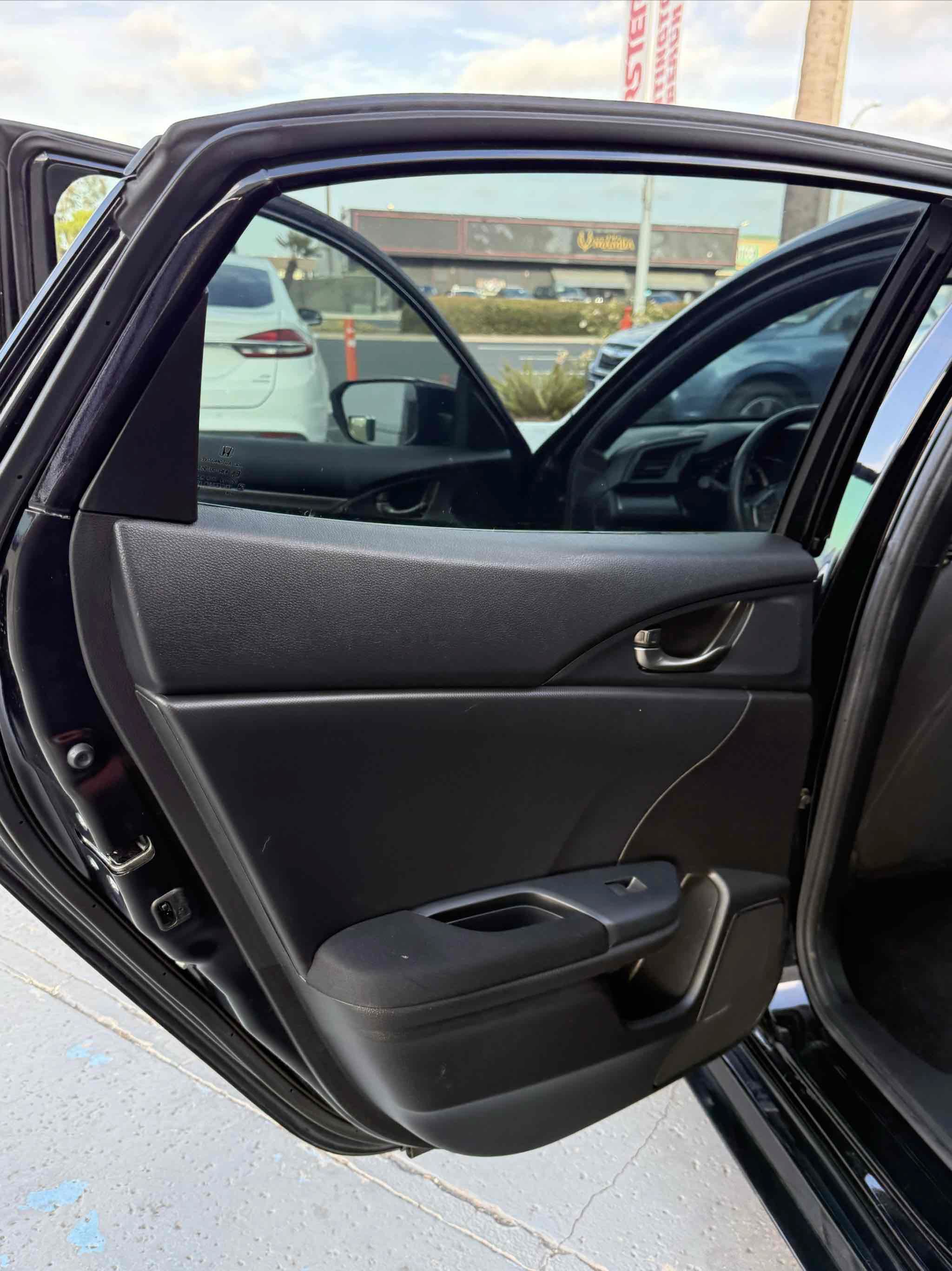 Used 2018 Honda Civic Sport image 70